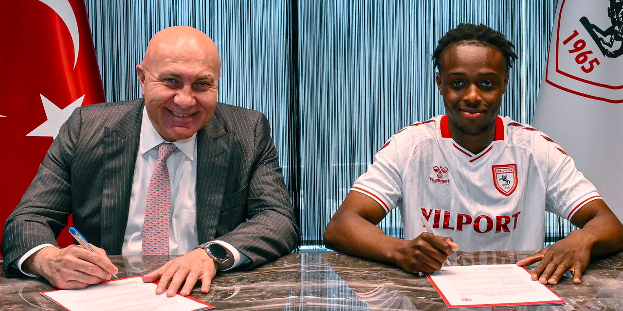 Samsunspor'dan golcü transferi: İmzalar atıldı