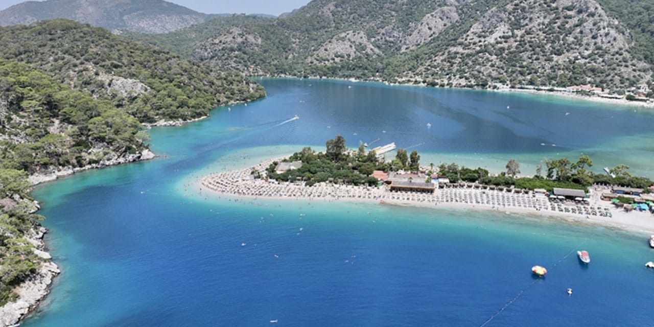 Parası olan Türkiye'den kaçmaya başladı! Karayip Adaları'na Türk akını