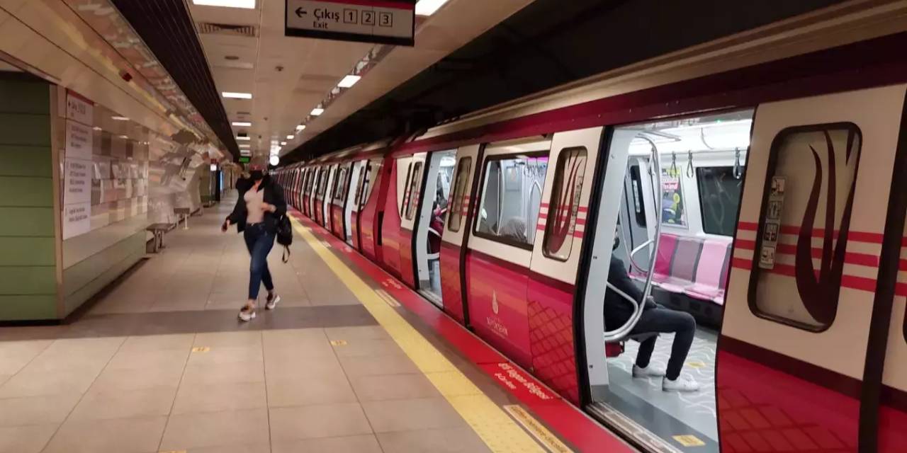 İstanbul metrosunda bazı seferler uzatıldı
