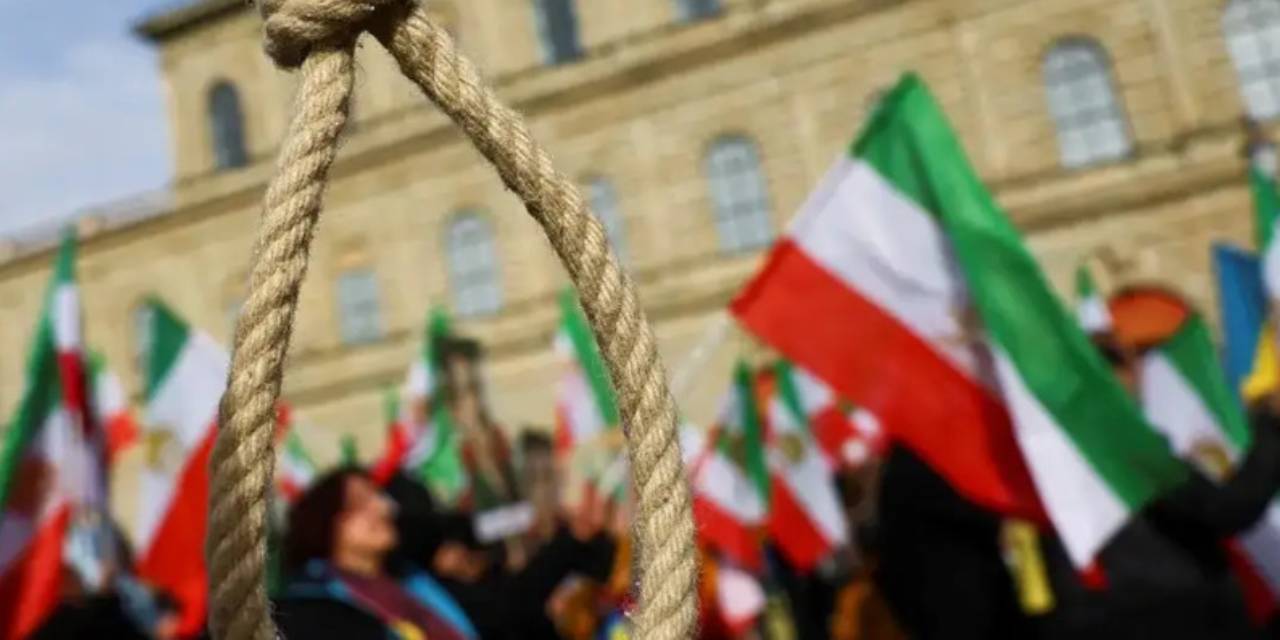 İran’da çocuk cinayeti zanlısı halka açık alanda idam edildi