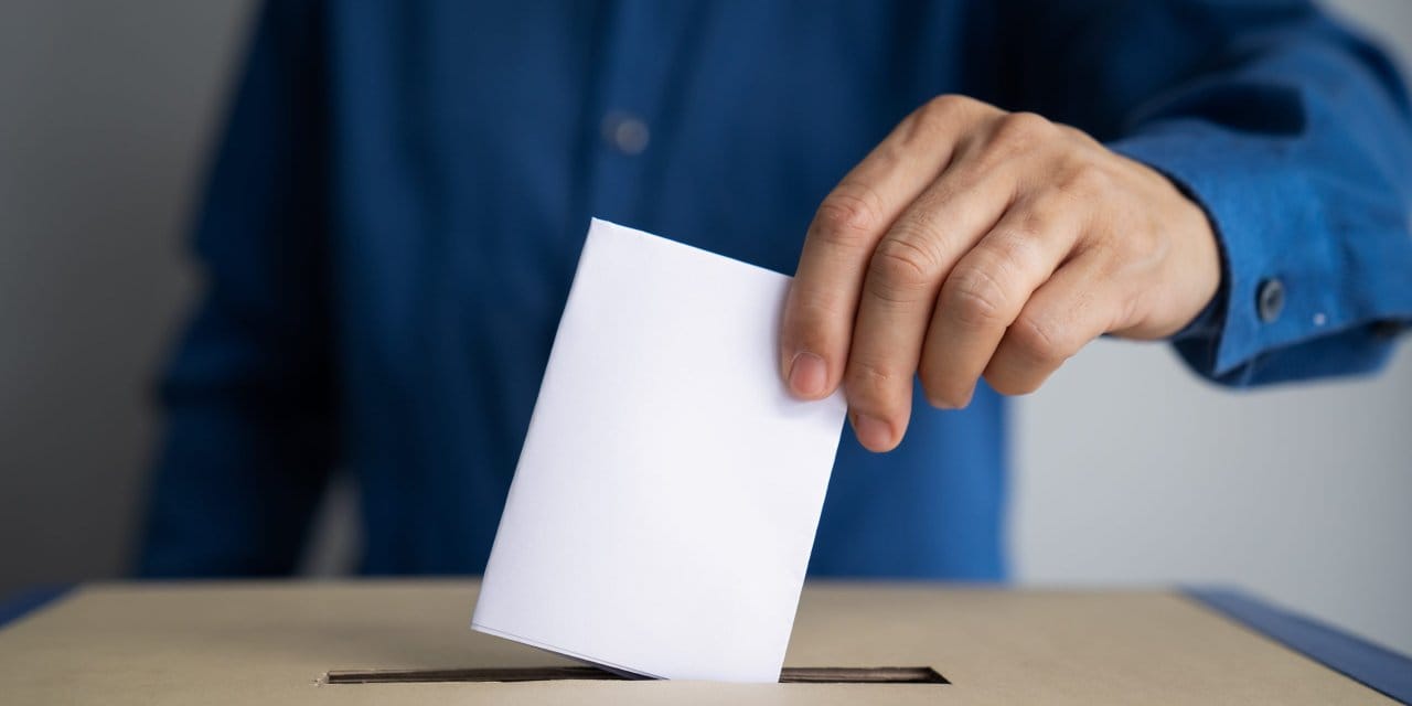 Rakiplerini siyaset dışı bıraktı: 83 yaşındaki cumhurbaşkanı 4. defa aday olacak