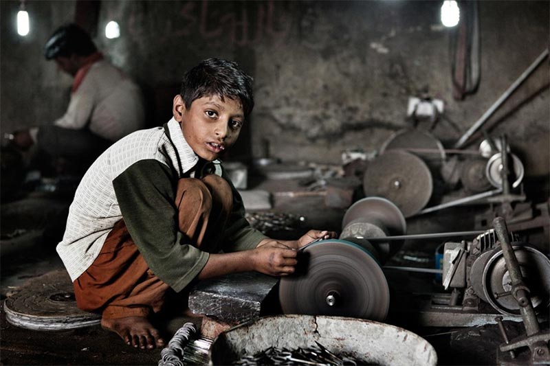 Türkiye'de çocuk işçi gerçeği: 'Daha fazla kar için Suriyeli çocuk çalıştırıyorum'