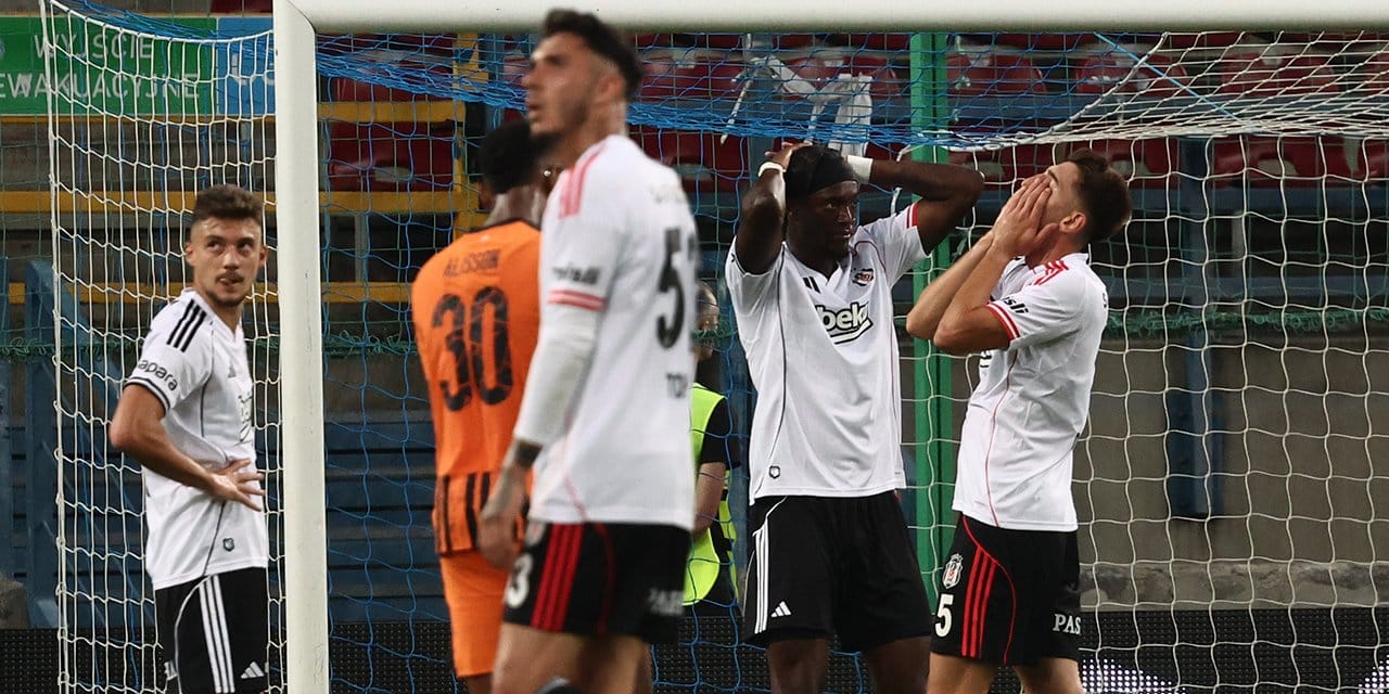 Beşiktaş Avrupa Ligi'ne veda etti: Konferans Ligi'ne düştü