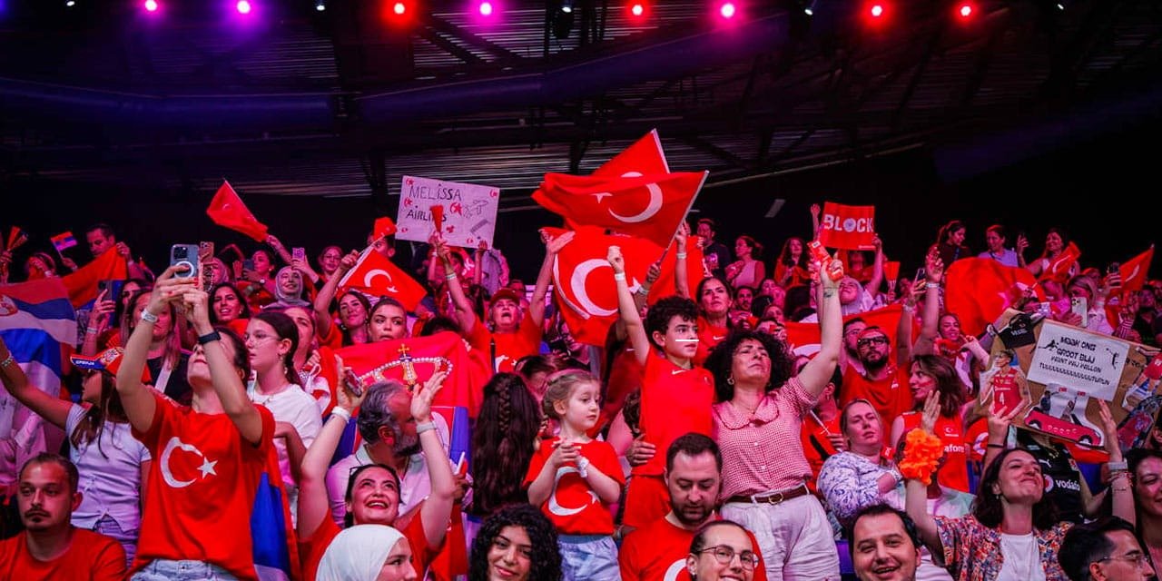 Oturarak da başaramadık: Milli takım yenildi