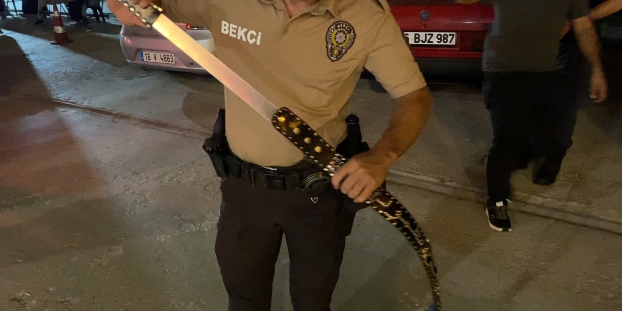 Kemerin içinden döner bıçağı çıktı