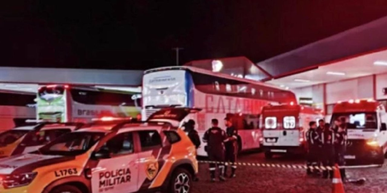 Otobüste şok ölüm! Cesedinden 26 tane iPhone çıktı