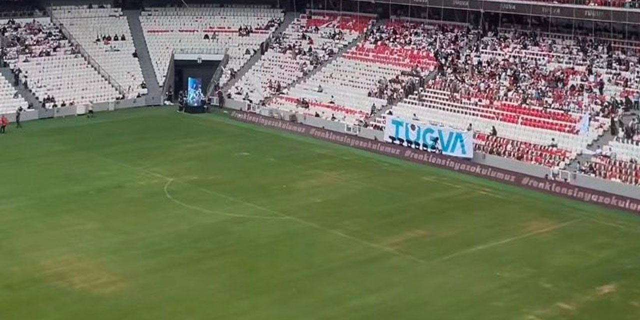 Beşiktaş'ta TÜGVA rezaleti: Her şey Adalı'nın önünde oldu