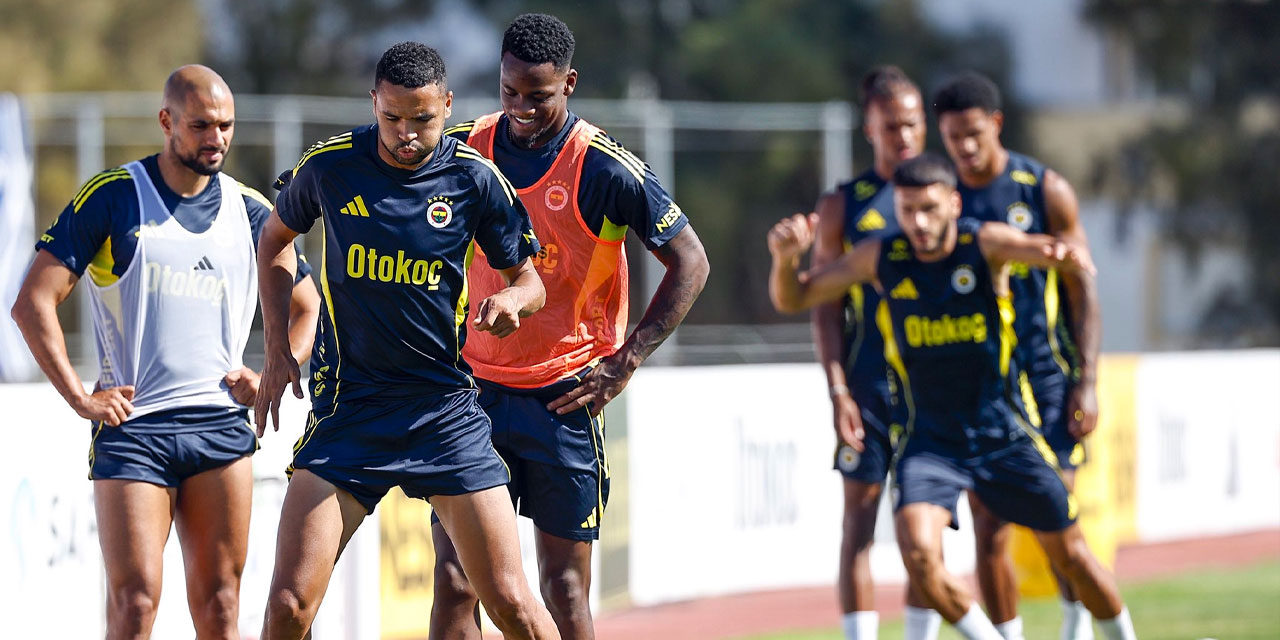 Feyenoord maçı öncesi Fenerbahçe'yi havalara uçuran gelişme