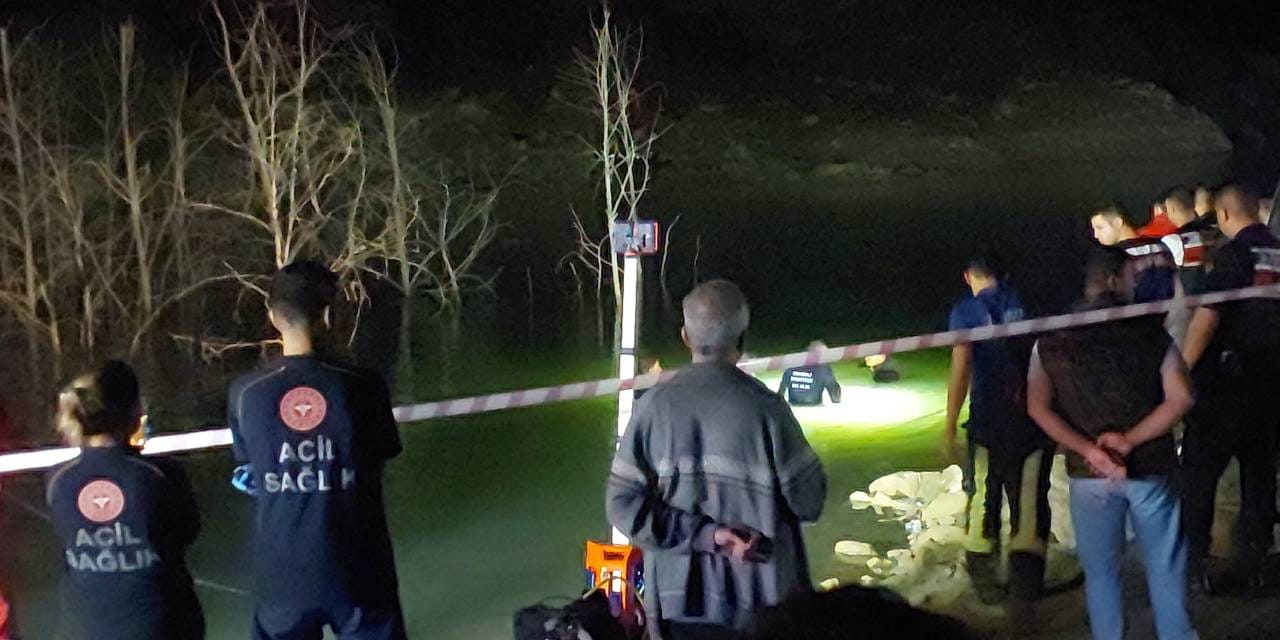 Gölete düşen kocasının arkasından atlayan kadın kurtarıldı! Eşi ölü bulundu