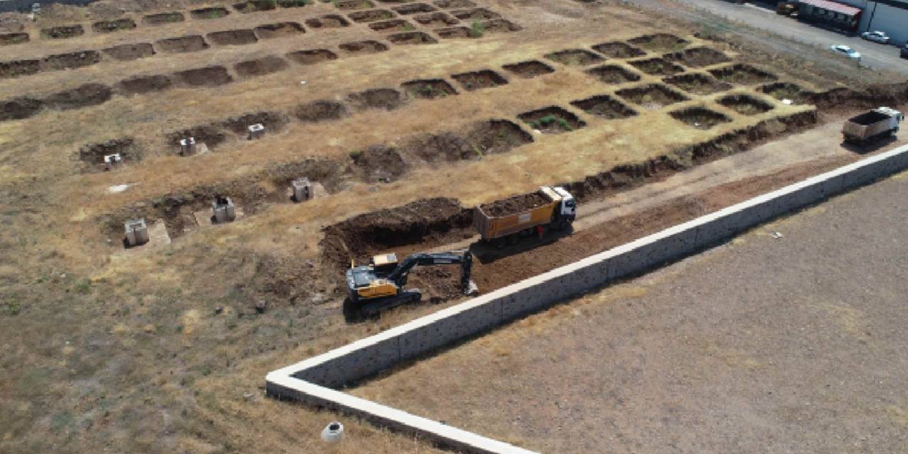 Dünya markalarına üretim yapan tekstil firması oraya geliyor: İş insanı memleketinde tesis kuruyor