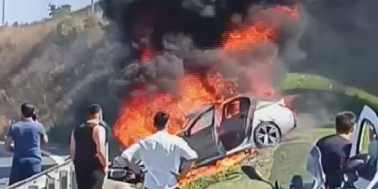 Ümraniye'de feci kaza! Otomobil alev alev yandı
