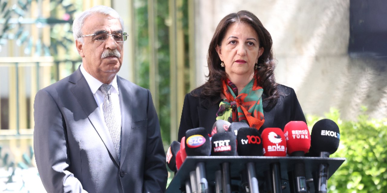 İmralı Heyeti: Dolaşımdaki 'görüşme notları' gerçek değil