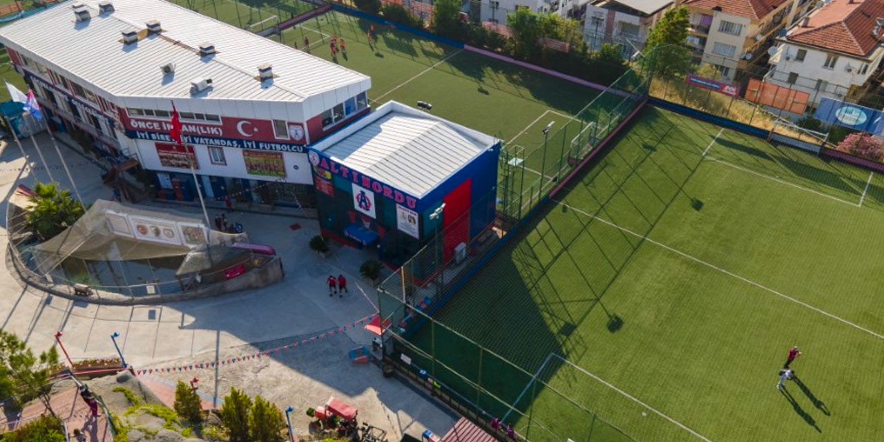 Altınordu'da başkanlık depremi