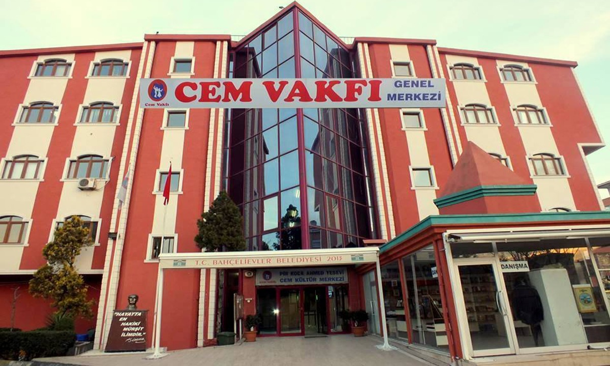 Cem Vakfı iktidara yaklaştı, federasyon dağıldı