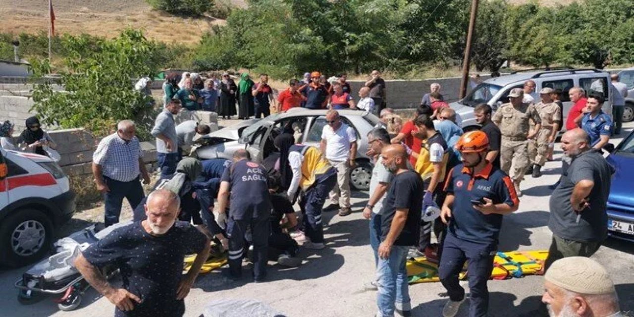 Bahçe duvarına çarpan araçta 1 ölü 3 yaralı!