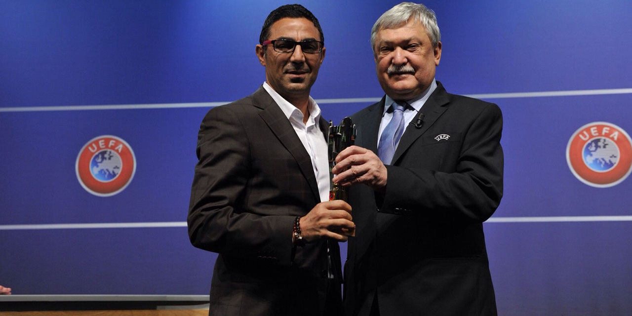 Mustafa Özer daha fazla dayanamadı