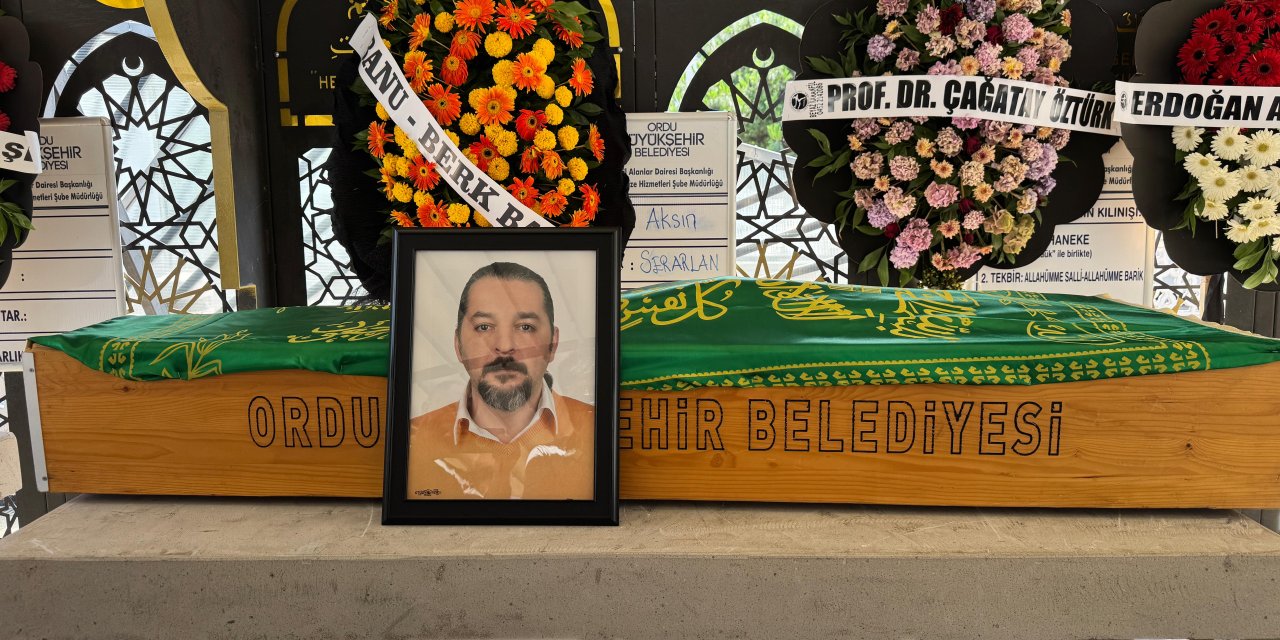 Balkonunda çiçek sularken başından vurulan doktor 4 yıllık yaşam savaşını kaybetti