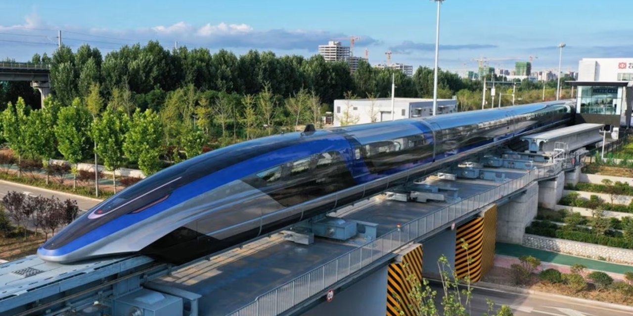 Çin'in ticari uçaklardan daha hızlı maglev treni yıl sonuna kadar ulaşıma hazır