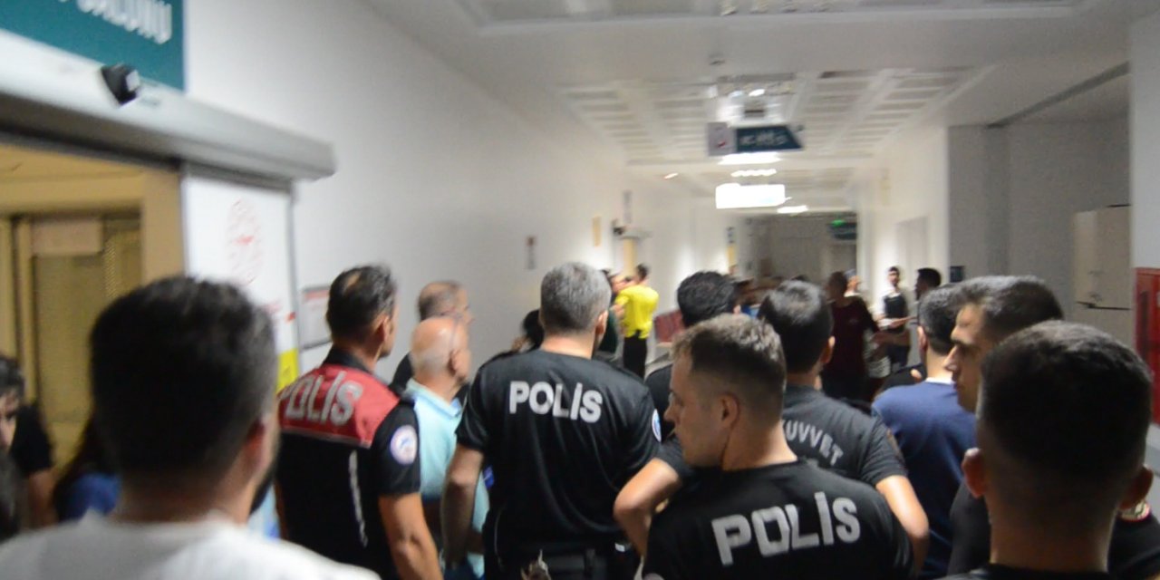 Lokanta'da terör estirdi! Eski sevgilisi ve lokanta çalışanlarına silah ve bıçakla saldıran şüpheli gözaltına alındı