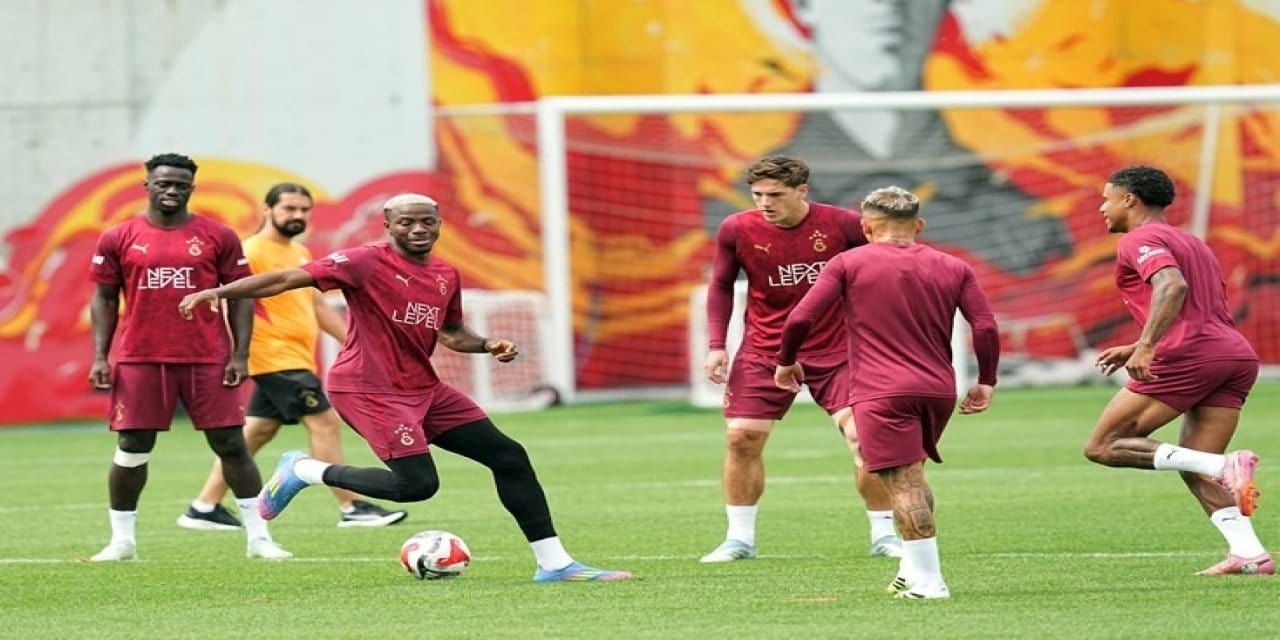Galatasaray'da Osimhen ve Icardi şoku