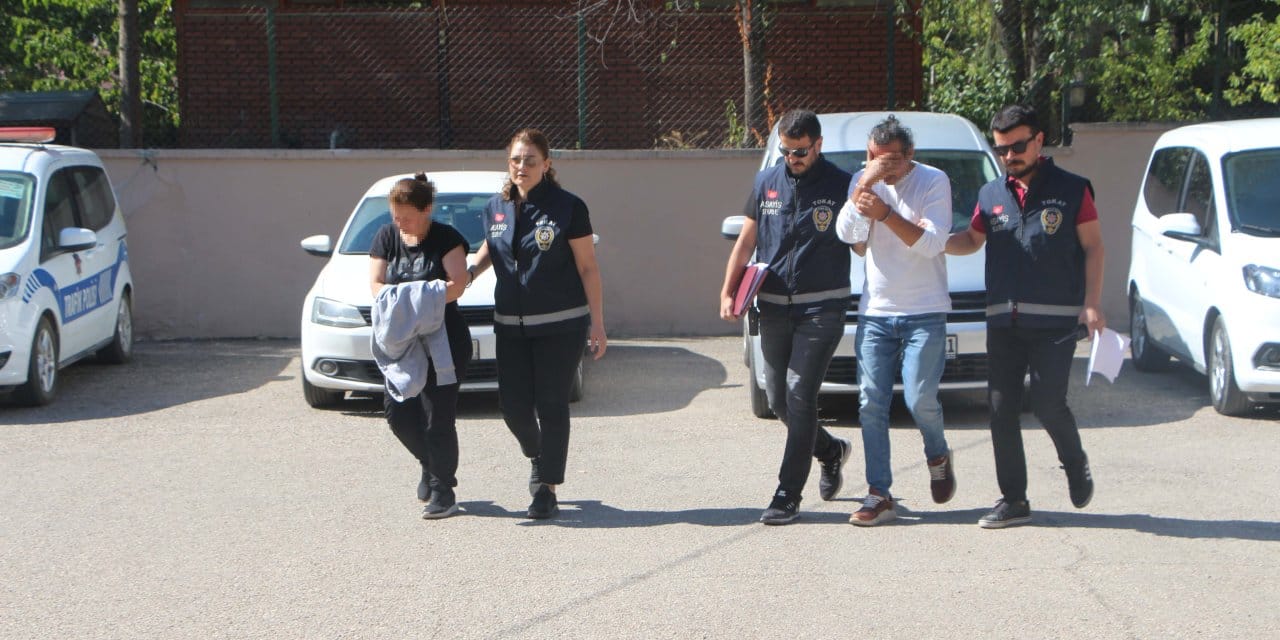 12 yıl önce bebeklerini çöpe attılar: İşte sır perdesini aralayan delil!