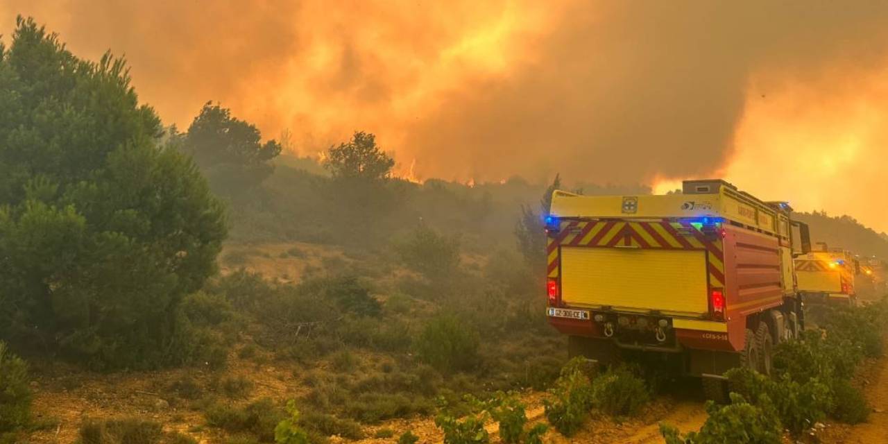 Fransa'nın güneyi alevlere teslim! Son 76 yılın en büyük orman yangını!
