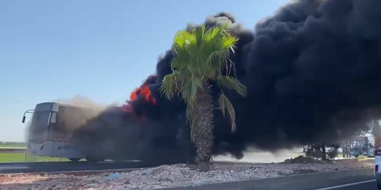 Yolcu dolu otobüs alev alev yandı