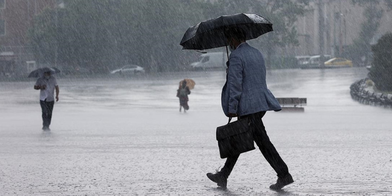 20 ilde kuvvetli sağanak! Meteoroloji’den peş peşe uyarı
