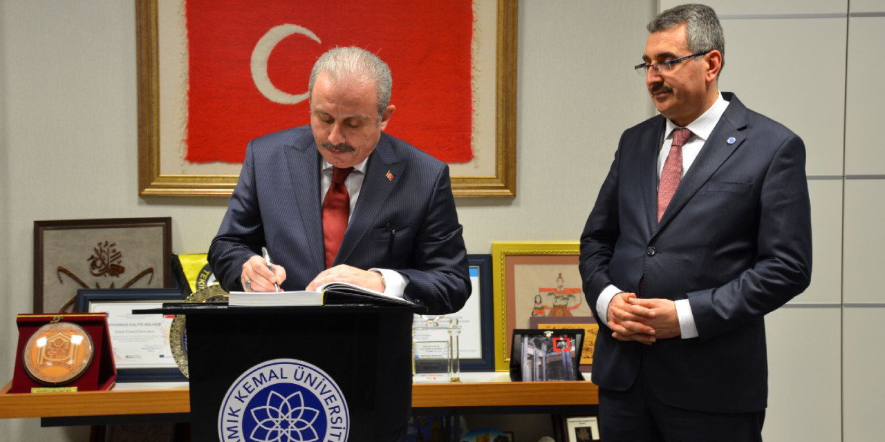 Rektör oğlunu hukuk mezunu yapmak için üç ülke dolaştırdı! Mustafa Şentop ayrıntısı