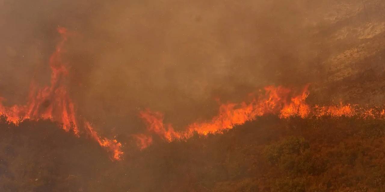 Yunanistan’da orman yangınları: Köyler tahliye ediliyor