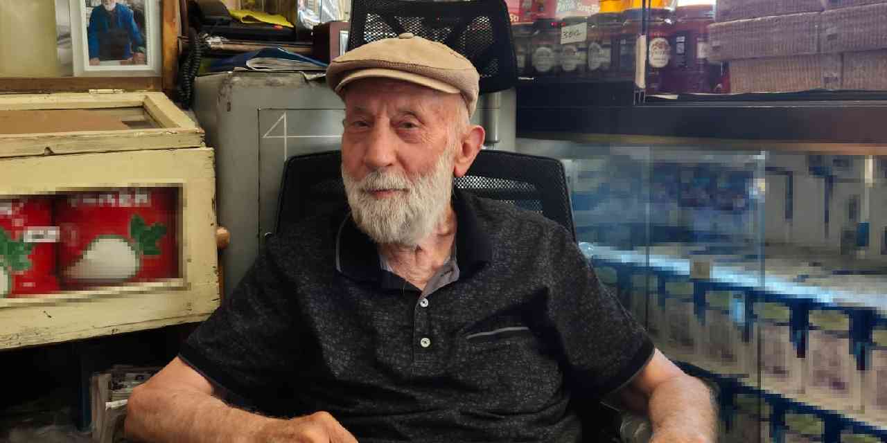 76 yıldır aynı mesleği yapıyor