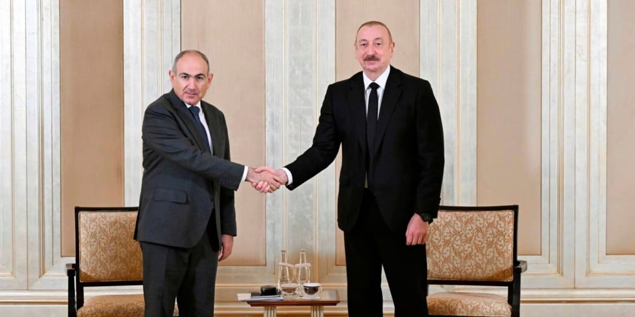 Azerbaycan ile Ermenistan arasında barış sağlandı