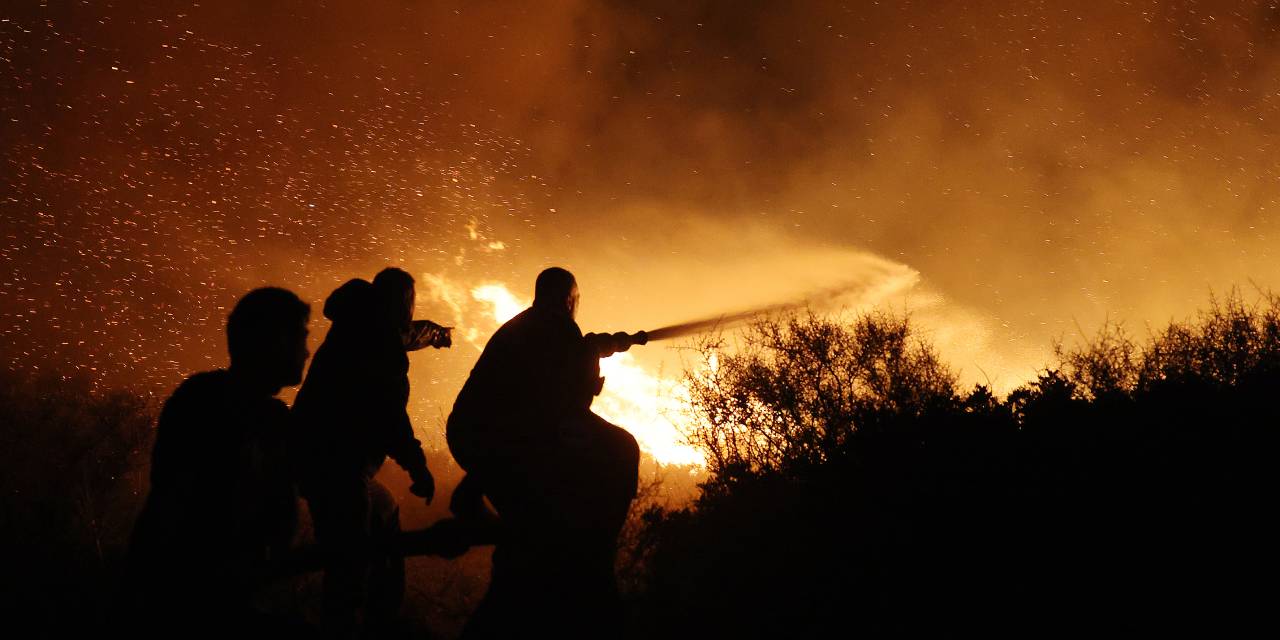Komşudaki orman yangınında can kaybı: Dışarı kaçamamış