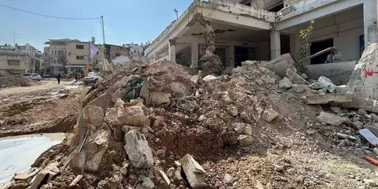 İsrail'den Suriye İçişleri Bakanlığına hava saldırısı