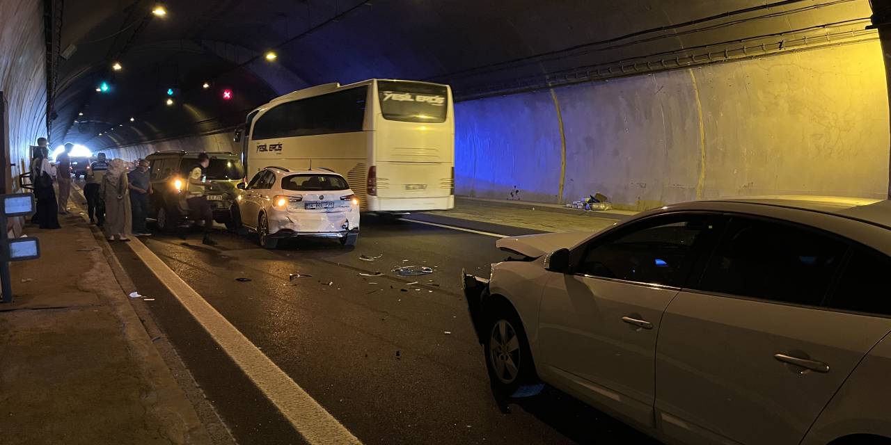 TEM Otoyolu'nda zincirleme kaza