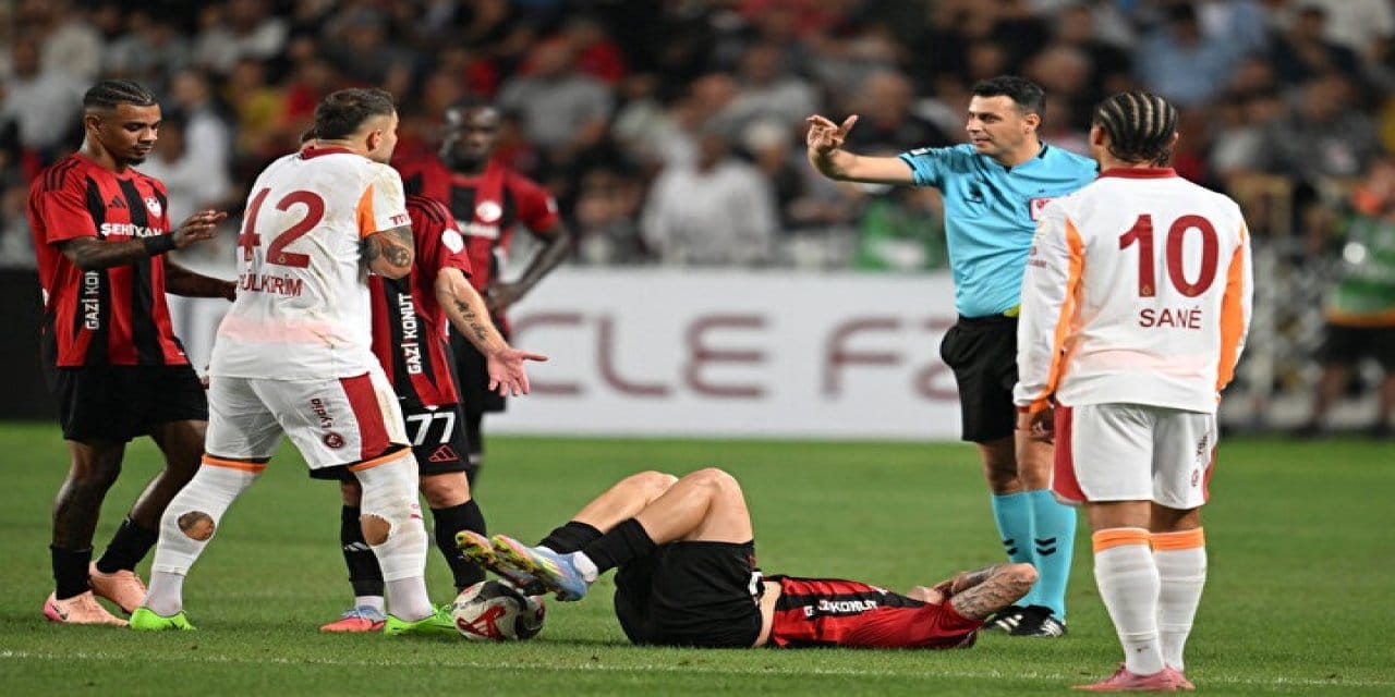 Gaziantep FK'dan sert tepki: Tiyatro resmen