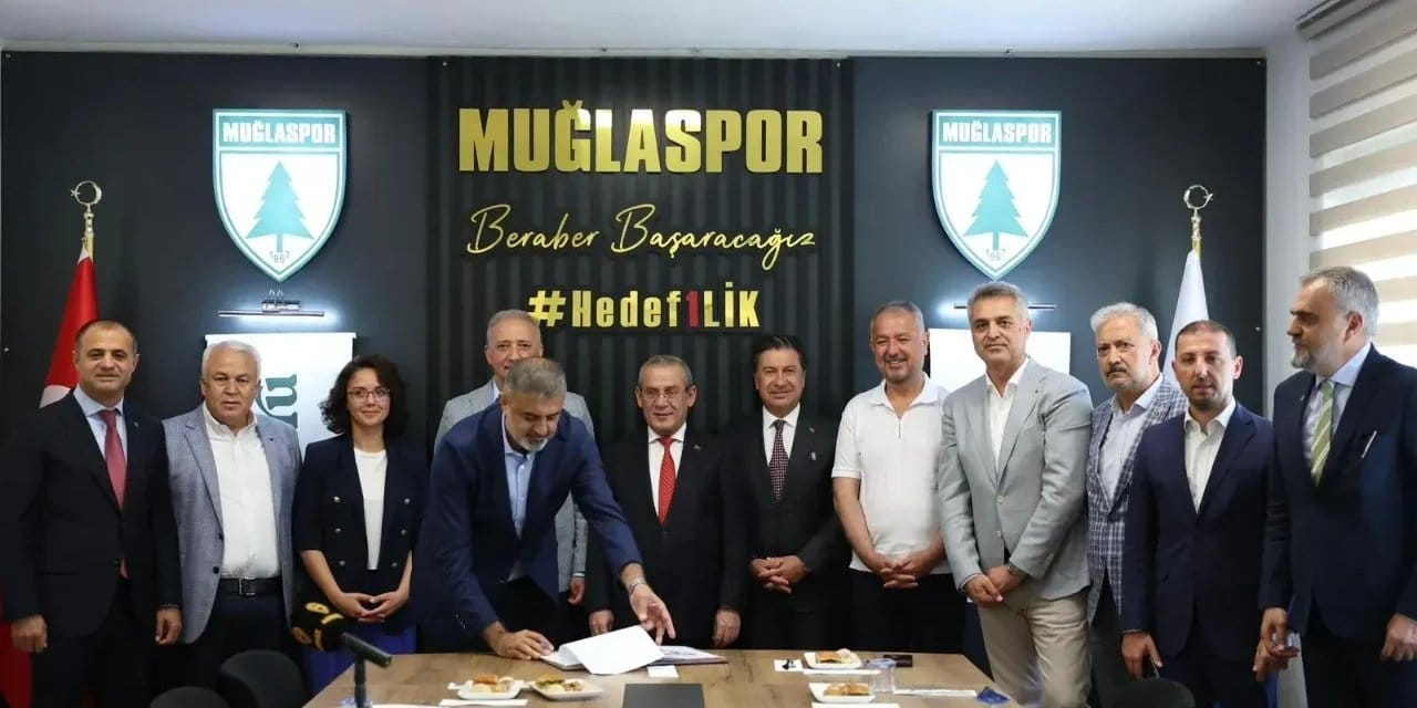 Muğlaspor'da imzalar atıldı: Dev anlaşma tamam