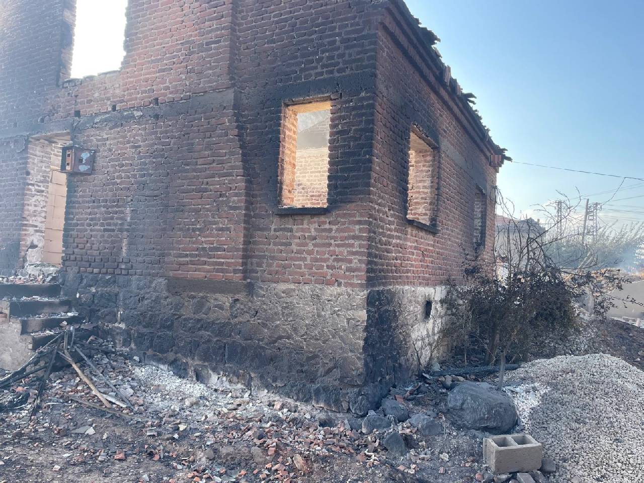 Bakan Kurum'dan Çanakkale'deki yangına ilişkin açıklama