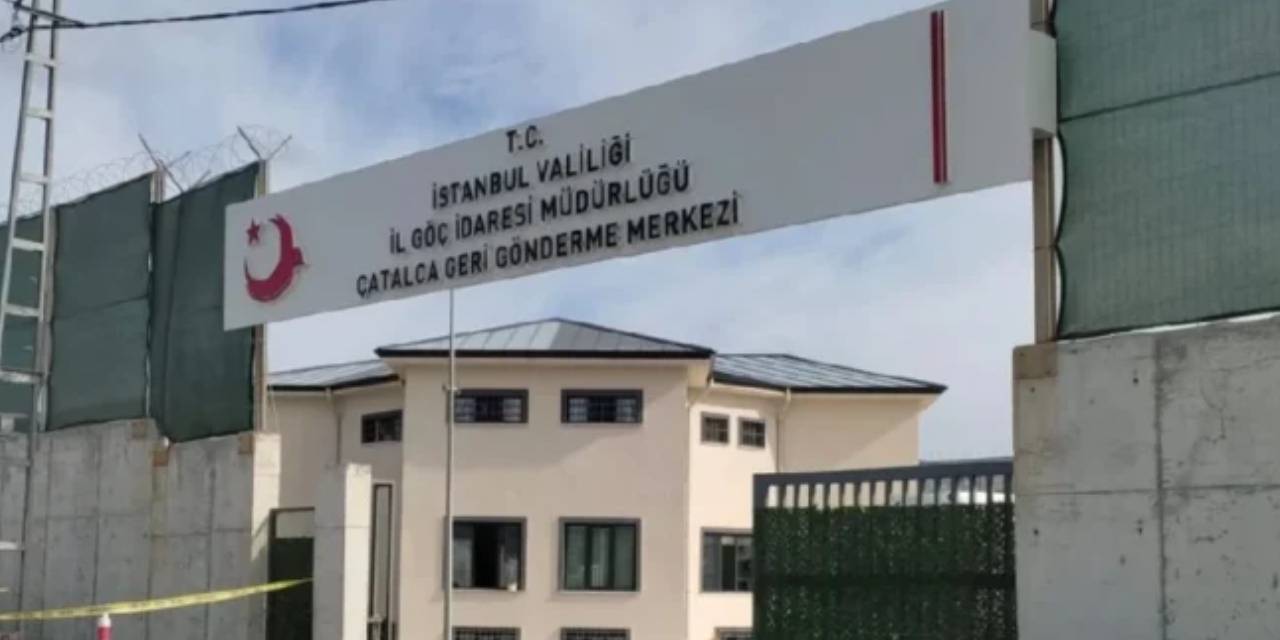 Geri gönderme merkezinde çarşafla kendini astı: Valilikten açıklama geldi