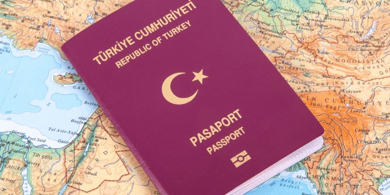 Türk pasaportunu ABD'den almak Türkiye'de almaktan daha ucuz