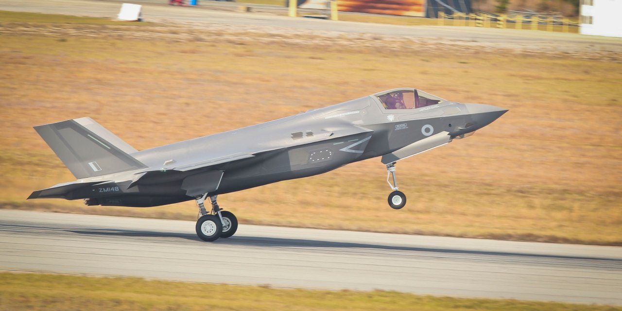 Türkiye’ye verilmeyen F-35'ten bir arıza daha: Acil iniş yaptı