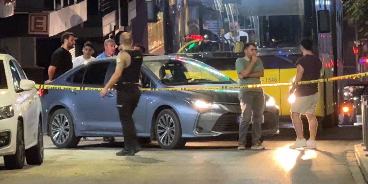 Avcılar'da gece yarısı dehşet! Kurşun yağmuruna tuttular