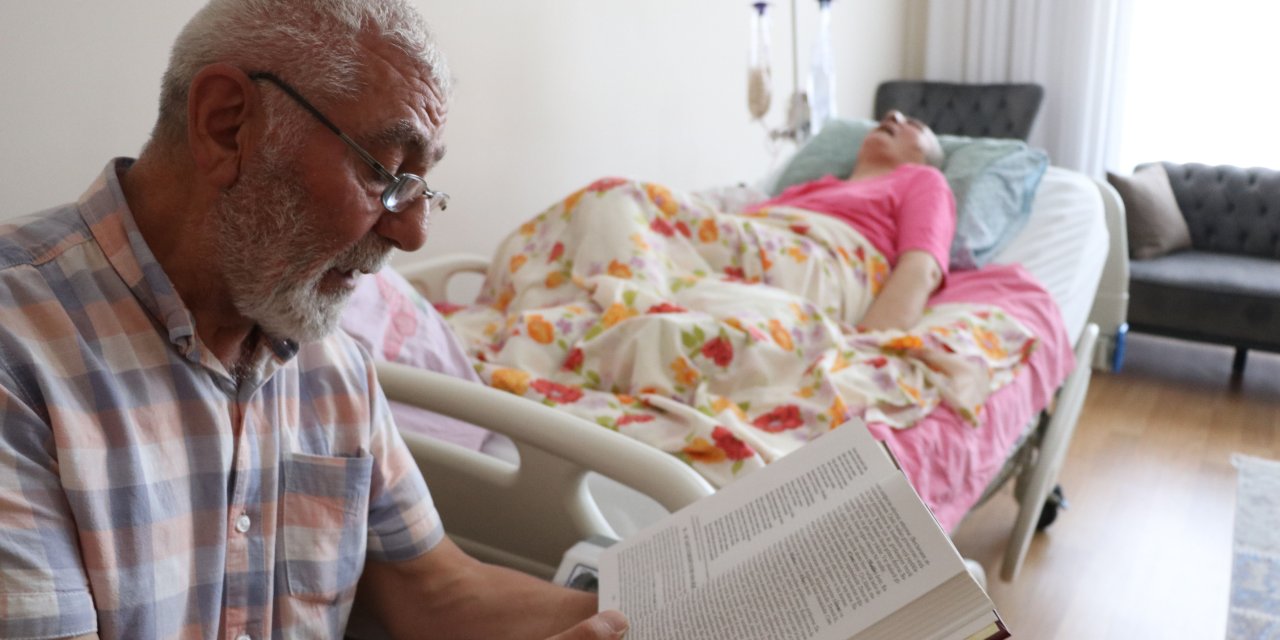 Felç olan eşine 10 yıldır bakıyor
