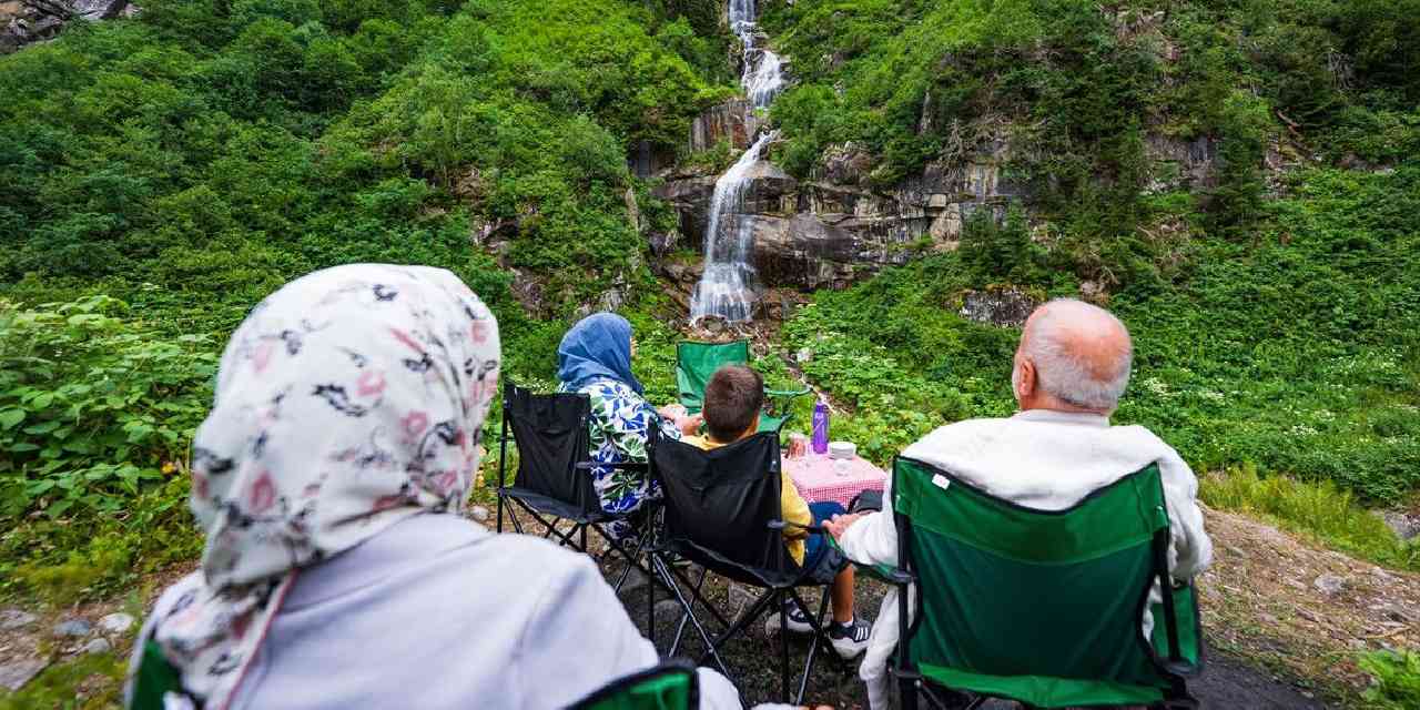 Görenleri büyülüyor: Ziyaretçi akınına uğruyor