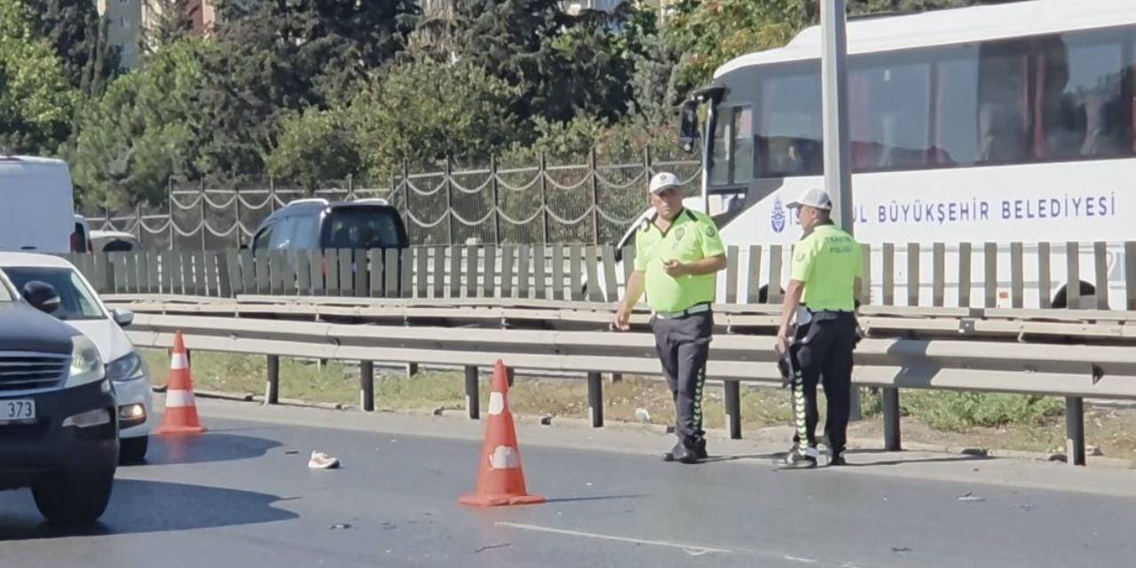 Bayrampaşa’da otomobilin çarptığı skuter sürücüsü hayatını kaybetti