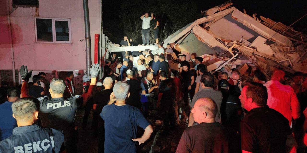 Son dakika | Balıkesir'de yıkılan binanın sahibi ve müteahhidi gözaltına alındı