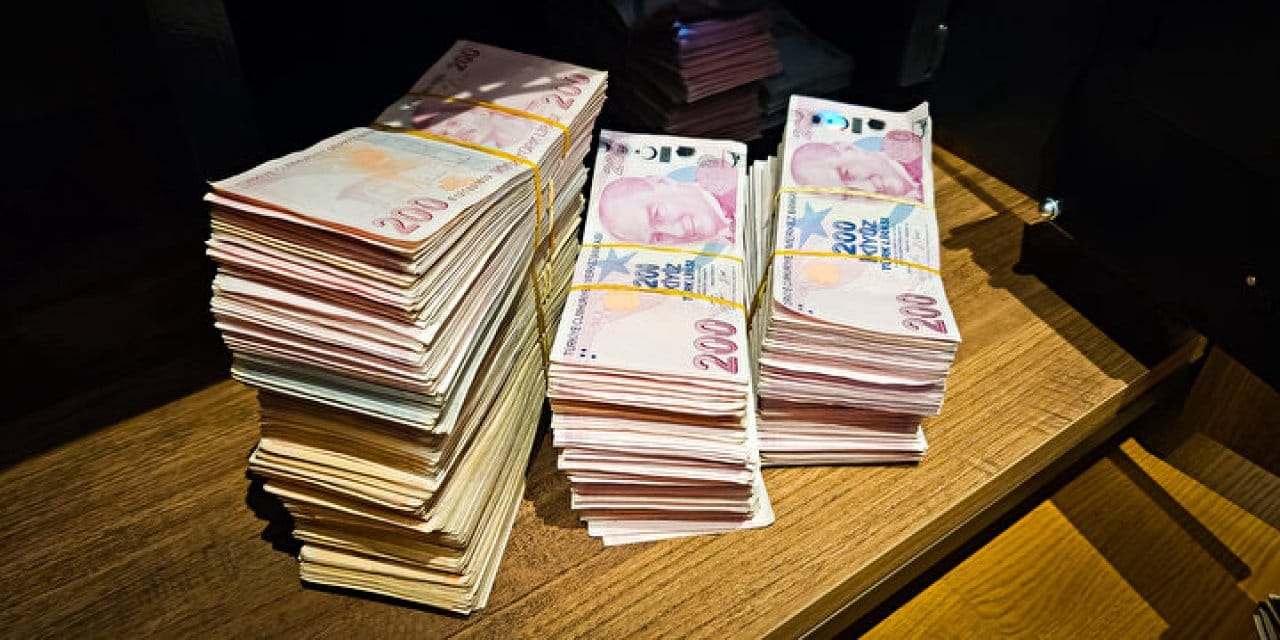 Bir ayda asgari ücretten fazla kazandırıyor! Sadece doğru bankayı bulmak lazım