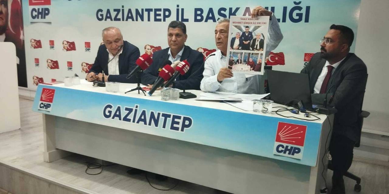 Belediye Başkanı CHP'den istifa edince soruşturması kapatılmış: AKP saflarına bu yüzden mi katıldı?