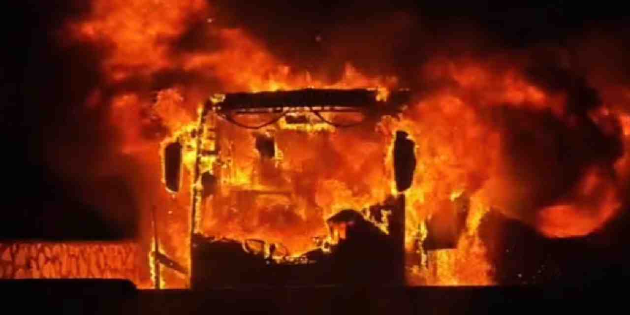 Hatay’da yolcu otobüsü alev topuna döndü!