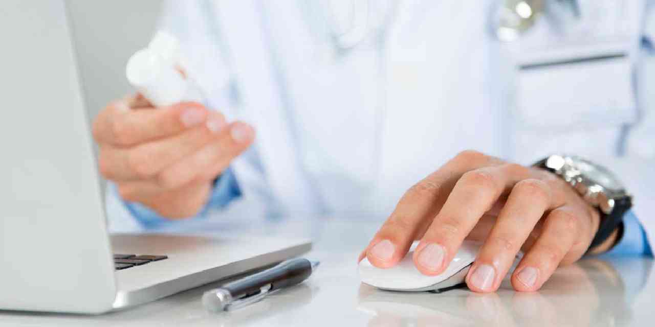 Bu da sahtekarlığın hastane ayağı: Doktorların e-imzasını kopyalayıp reçeteli ilaç yazmış